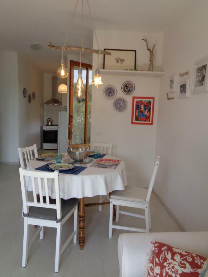 La Casa Di Nina Apartment เควร์ชาเนลลา ภายนอก รูปภาพ